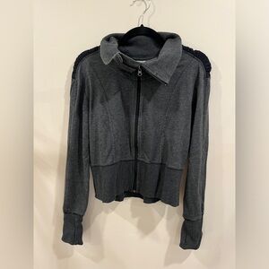 Champion Zip Up Sweatshirt Size Women’s L